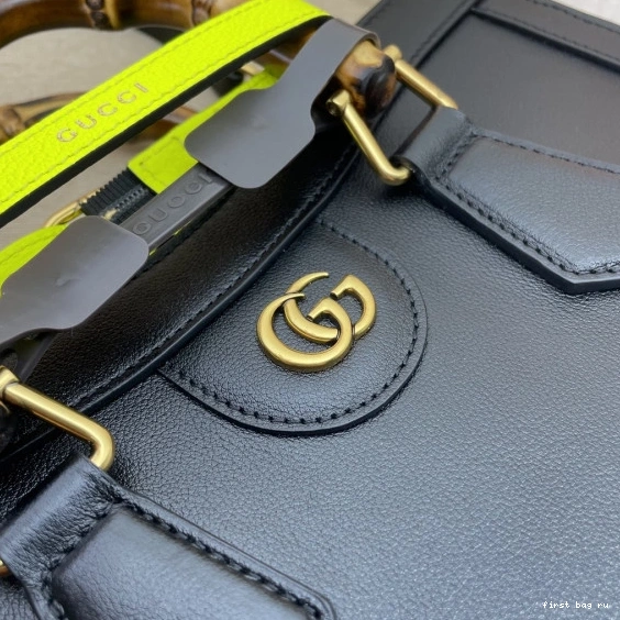 First bag ru Gucci tote small bag Diana 0817